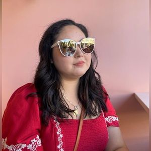 Meet your Posher, Michelle